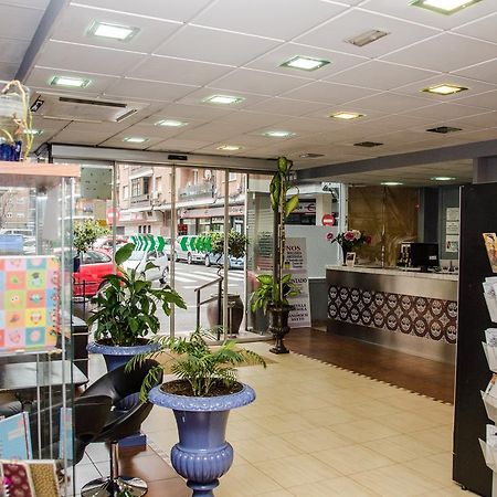 מלון אלקאלה דה הנארס Ciudad De Alcala מראה חיצוני תמונה